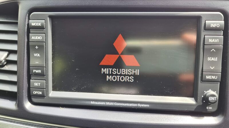 MITSUBISHI LANCER