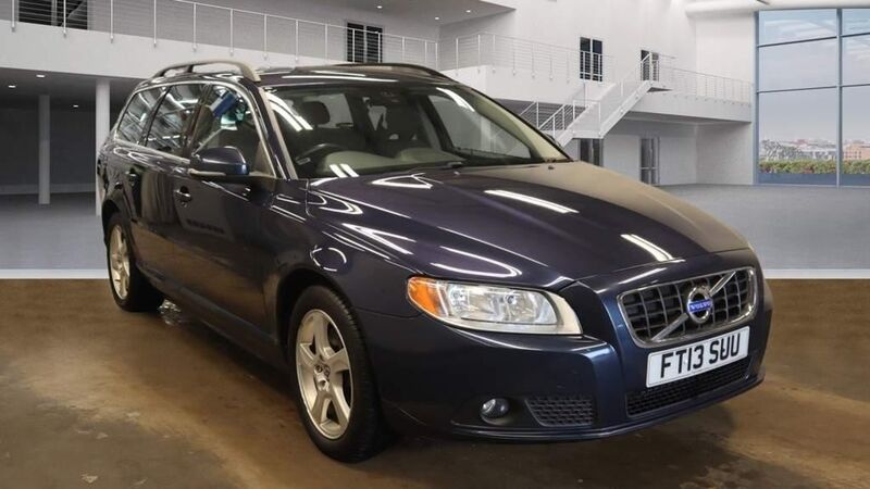 View VOLVO V70 2.0 D4 SE Euro 5 (s/s) 5dr