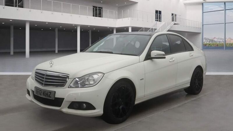 View MERCEDES-BENZ C CLASS 2.1 C220 CDI BlueEfficiency SE Euro 5 (s/s) 4dr