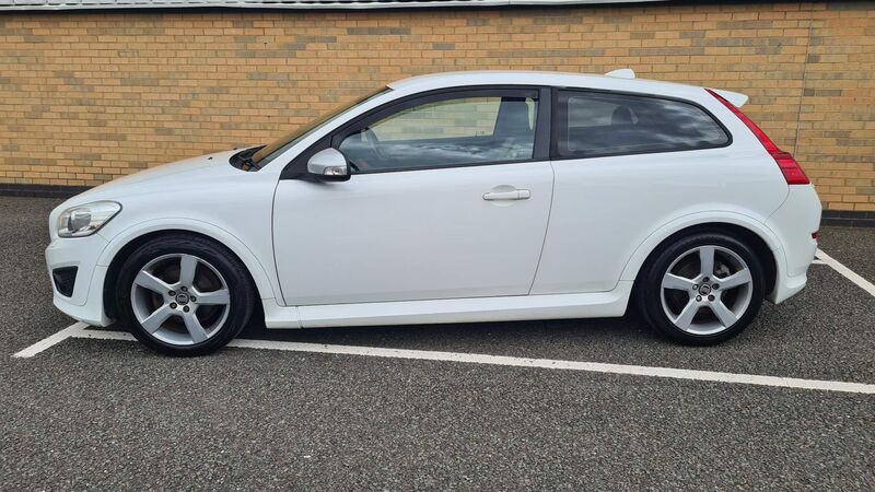VOLVO C30