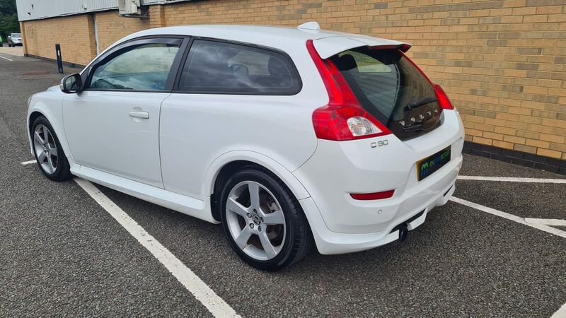 VOLVO C30