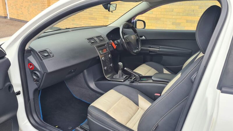 VOLVO C30