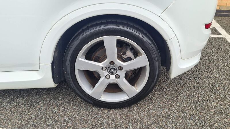 VOLVO C30