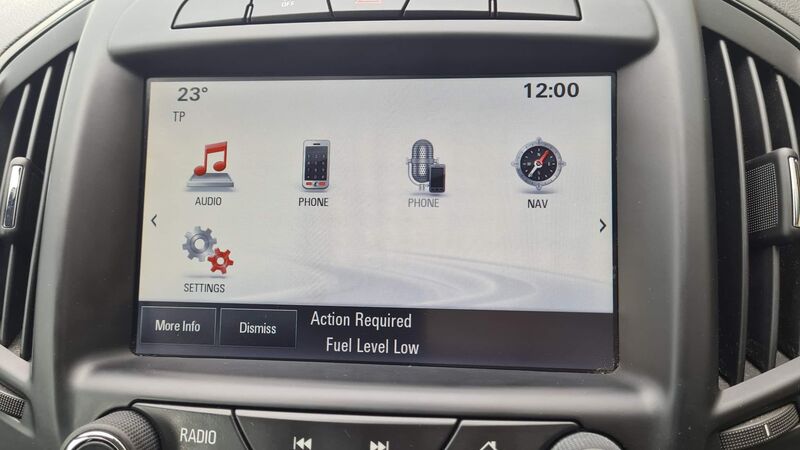 VAUXHALL INSIGNIA