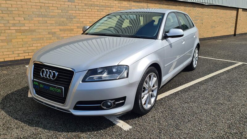 View AUDI A3 1.6 TDI Sport Sportback Euro 5 (s/s) 5dr