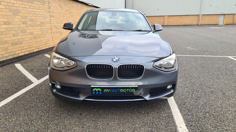 BMW 1 SERIES