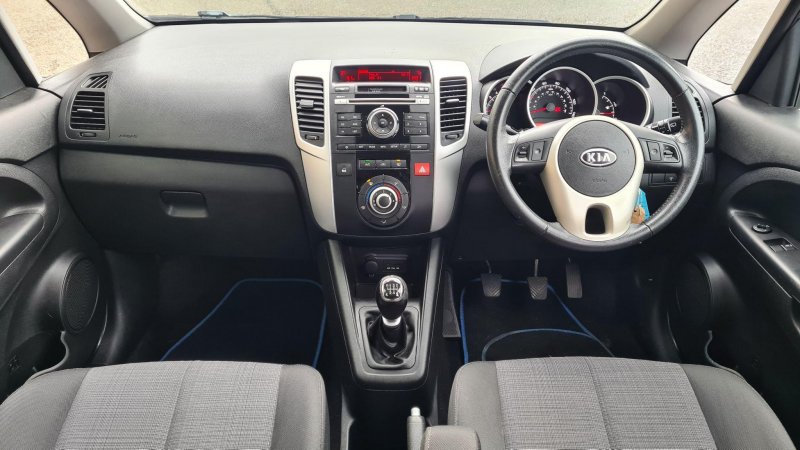 KIA VENGA