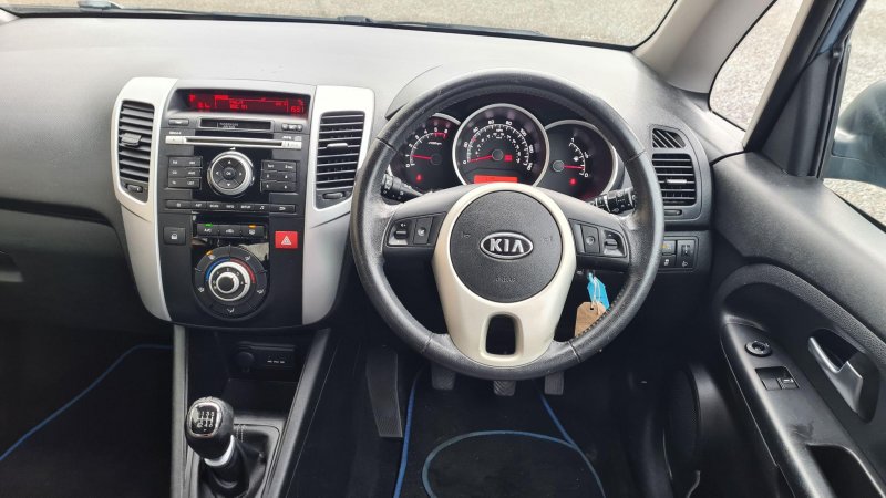 KIA VENGA
