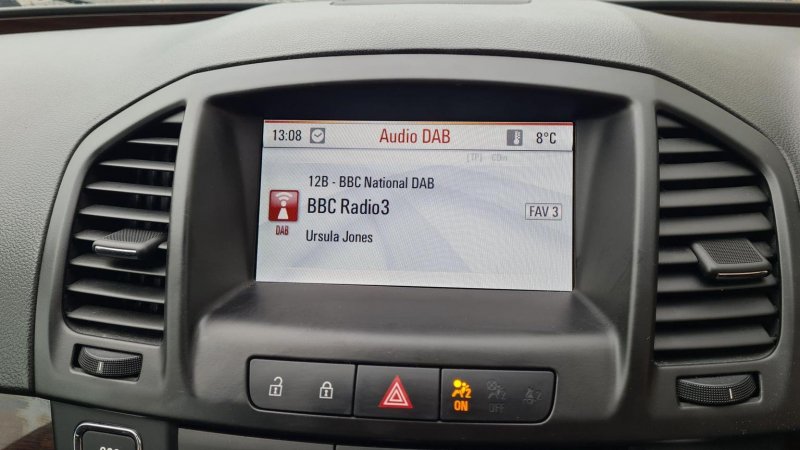 VAUXHALL INSIGNIA