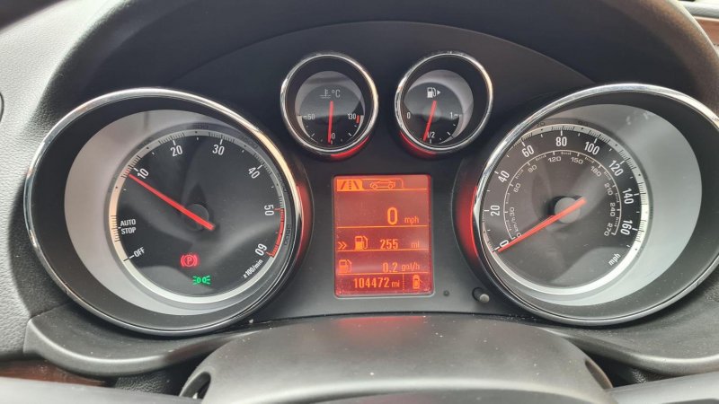 VAUXHALL INSIGNIA