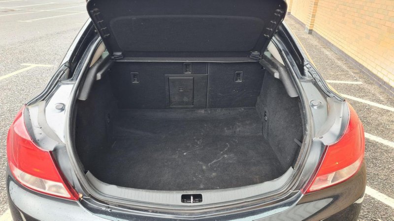 VAUXHALL INSIGNIA