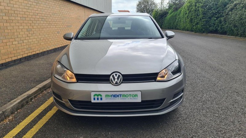 View VOLKSWAGEN GOLF 1.6 TDI BlueMotion Tech S Euro 5 (s/s) 5dr