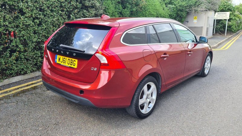 VOLVO V60
