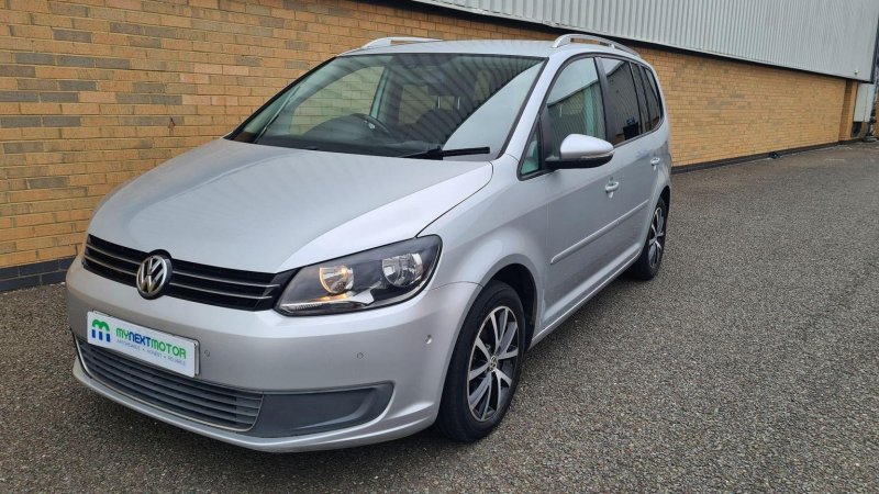 View VOLKSWAGEN TOURAN 1.6 TDI SE Euro 5 5dr