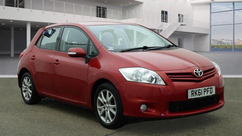 View TOYOTA AURIS 1.4 D-4D TR Euro 5 5dr