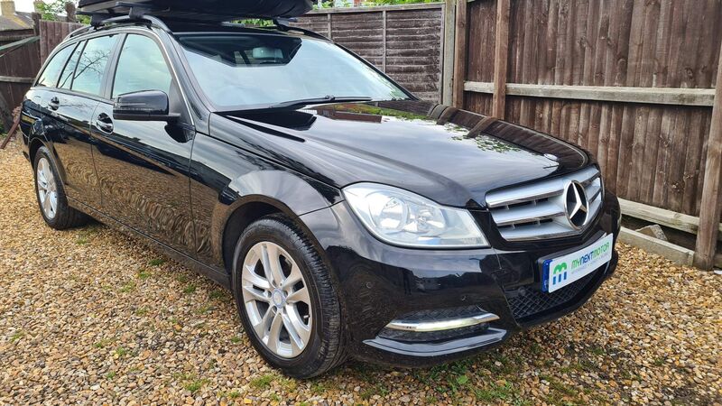 View MERCEDES-BENZ C CLASS 2.1 C200 CDI BlueEfficiency Executive SE Euro 5 (s/s) 5dr