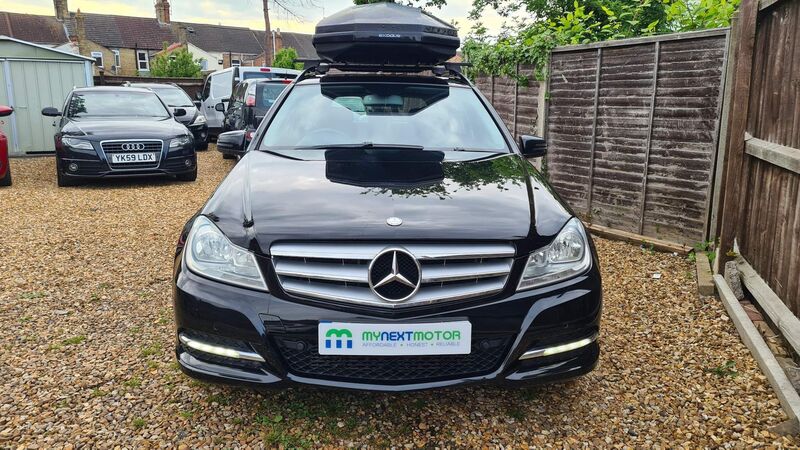 View MERCEDES-BENZ C CLASS 2.1 C200 CDI BlueEfficiency Executive SE Euro 5 (s/s) 5dr