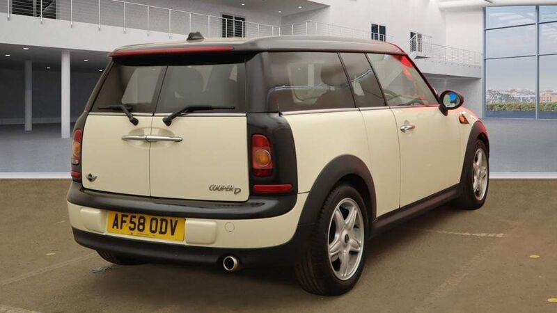 MINI CLUBMAN