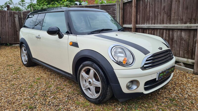 View MINI CLUBMAN 1.6 Cooper D Euro 4 5dr