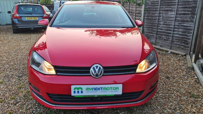 View VOLKSWAGEN GOLF 2.0 TDI BlueMotion Tech GT Euro 5 (s/s) 5dr