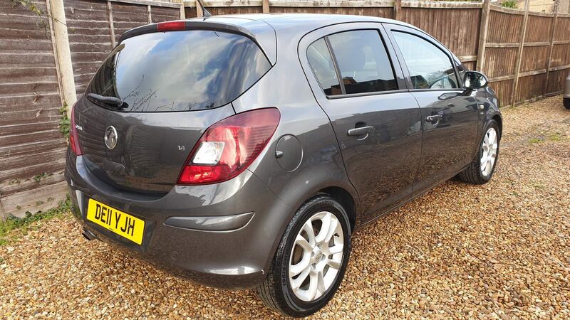 VAUXHALL CORSA