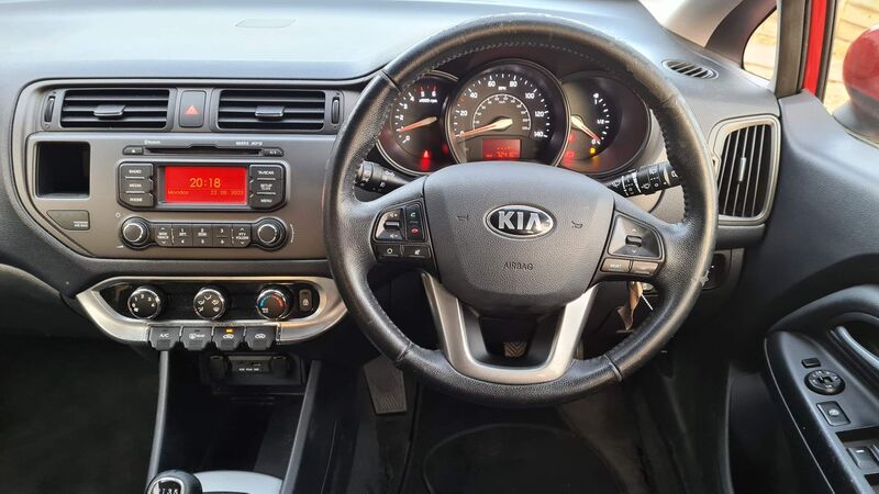 KIA RIO