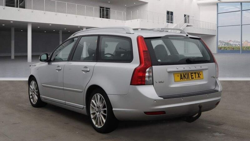 VOLVO V50