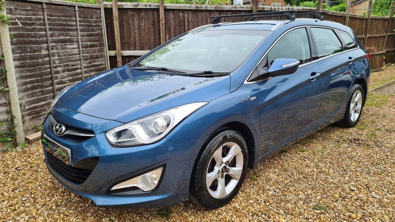 View HYUNDAI I40 1.7 CRDi Blue Drive Active Euro 5 (s/s) 5dr