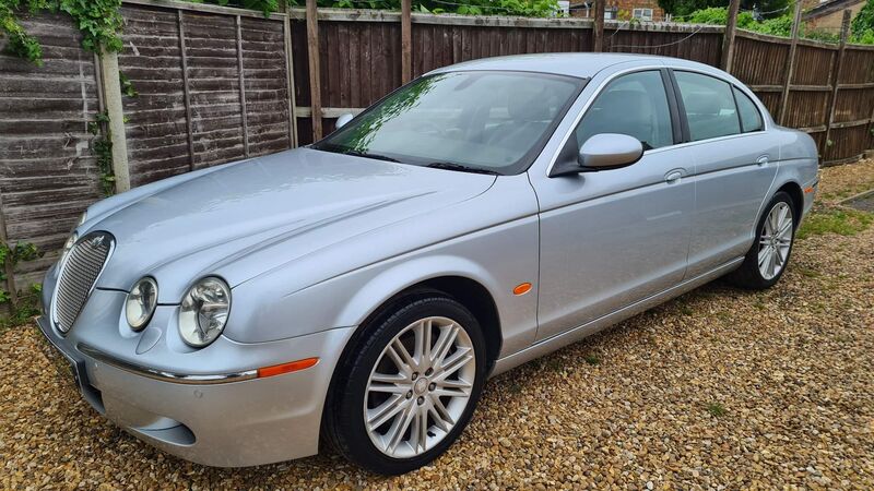 View JAGUAR S-TYPE 2.7D V6 SE 4dr